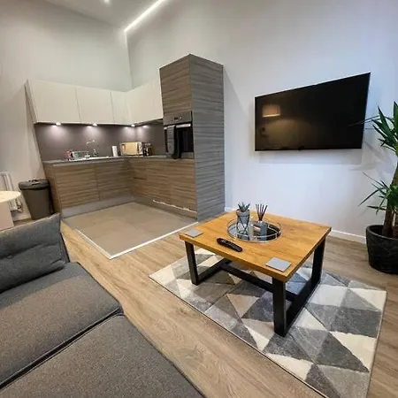 Luxury 1 Bedroom Bournville Apartment Birmingham Exterior photo