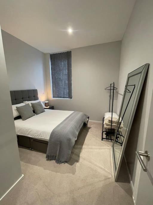 Luxury 1 Bedroom Bournville Appartamento